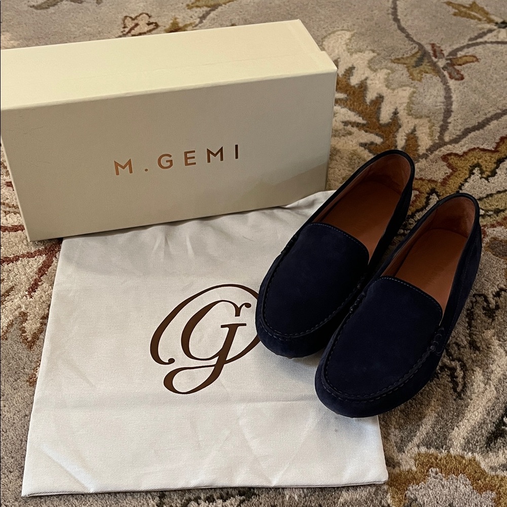 New M. Gemi midnight blue suede Felize